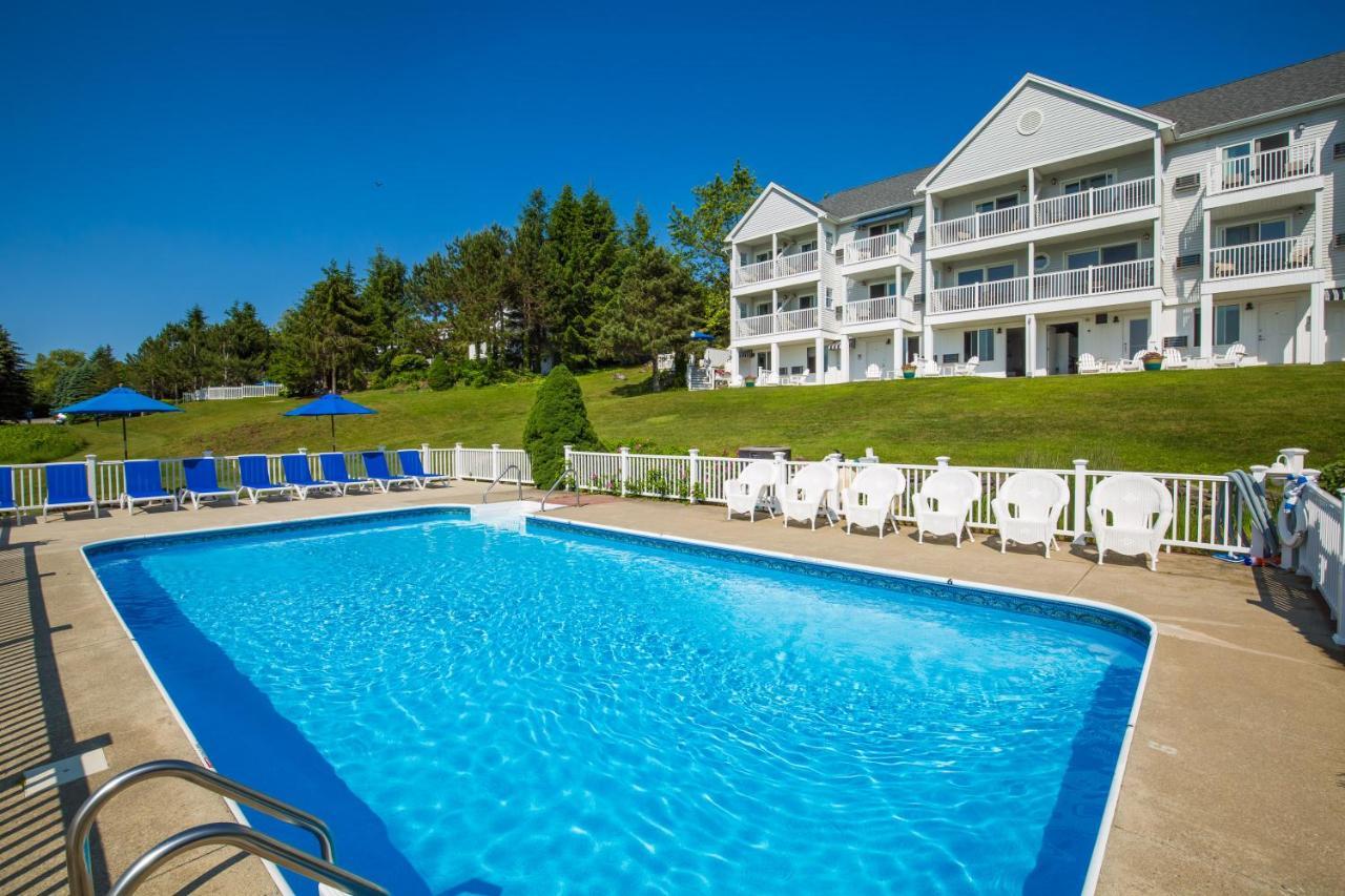 Strawberry Hill Seaside Inn 락포트 외부 사진